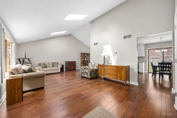 25017 W Sundance CT, Plainfield, IL 60544