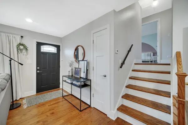29W125 Bolles AVE, West Chicago, IL 60185