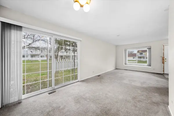 2321 Windsor LN, Country Club Hills, IL 60478