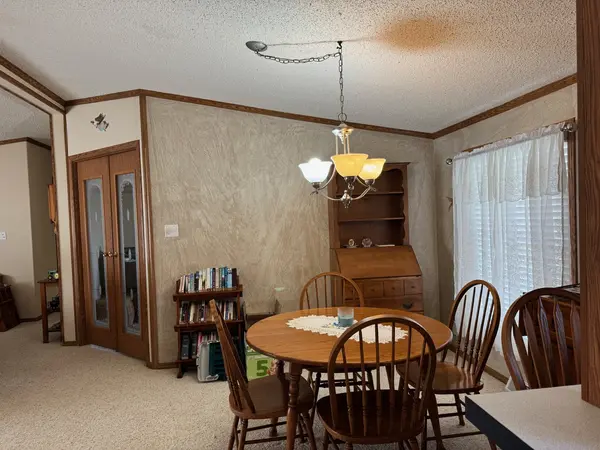3703 E Wood CT, Belvidere, IL 61008