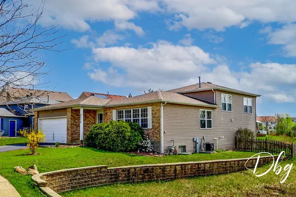 2272 IROQUOIS LN, Round Lake Heights, IL 60073