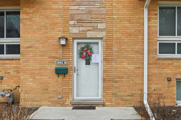 1605 N Arlington Heights RD #D, Arlington Heights, IL 60004
