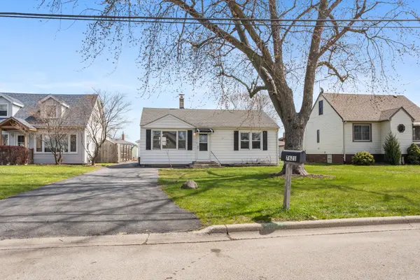7621 Odell AVE, Bridgeview, IL 60455