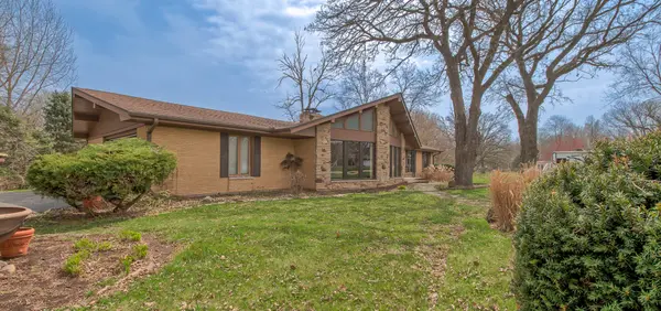 3515 Partridge LN, Belvidere, IL 61008