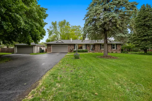 17 S Cypress DR,  Bristol,  IL 60512