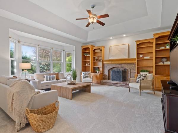 3035 Rollingridge RD, Naperville, IL 60564