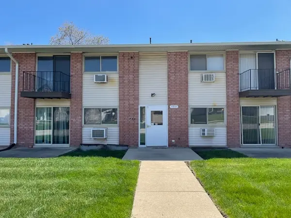 1577 Jill CT #109, Glendale Heights, IL 60139