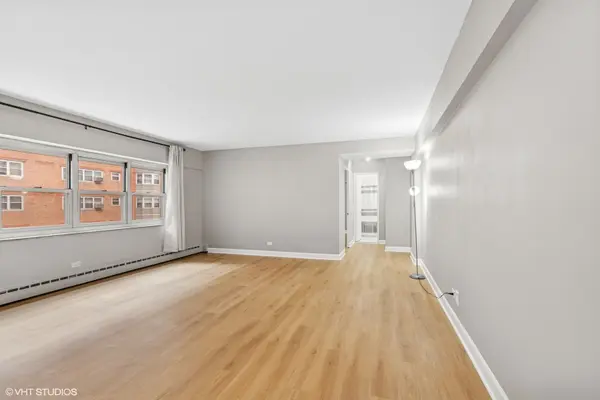 4960 N Marine DR #710, Chicago, IL 60640