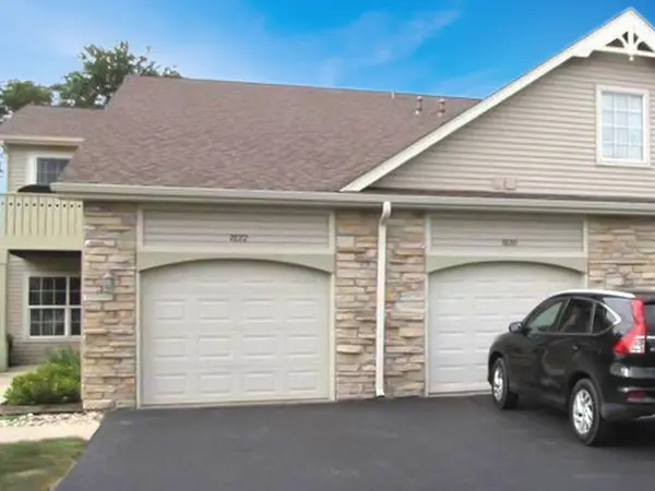 7672 Creek BND #9, Rockford, IL 61114