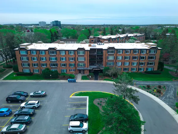 1216 S New Wilke RD #201, Arlington Heights, IL 60005