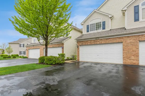 3759 Pope CT, Plano, IL 60545