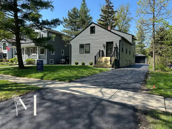 228 S Riverside DR, Villa Park, IL 60181