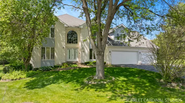 7 Morgan CT, Burr Ridge, IL 60527