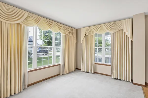 1442 Wildmint TRL, Elgin, IL 60123