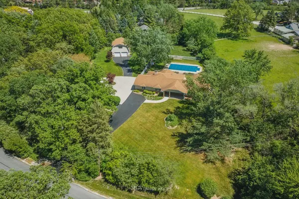 134 Old Creek RD, Palos Park, IL 60464