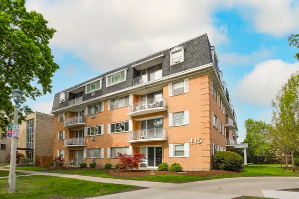 415 Wesley AVE #23, Oak Park, IL 60302