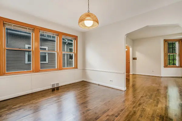 3113 N Osceola AVE, Chicago, IL 60707