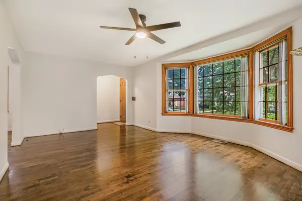 3113 N Osceola AVE, Chicago, IL 60707