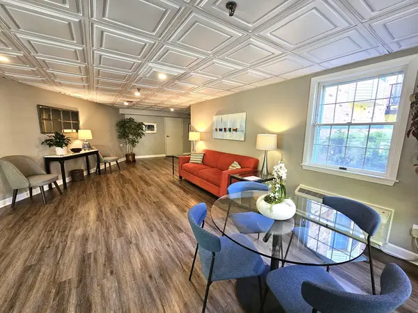 1730 Hinman AVE #4F, Evanston, IL 60201