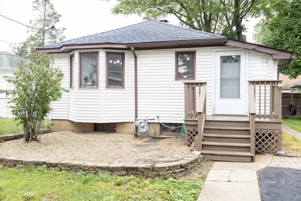 359 Elm ST, Elgin, IL 60123