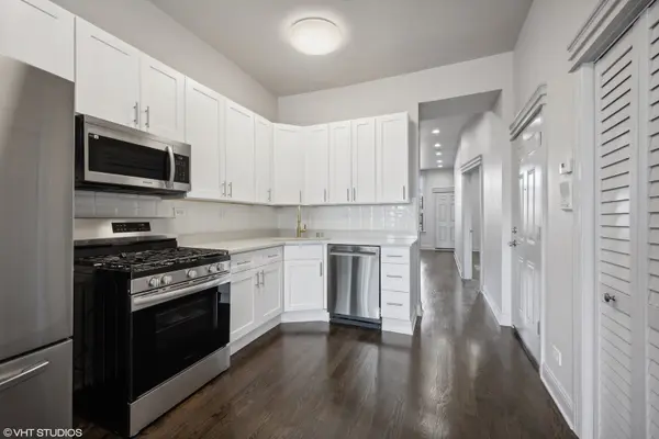 2344 W Fullerton AVE #3, Chicago, IL 60647