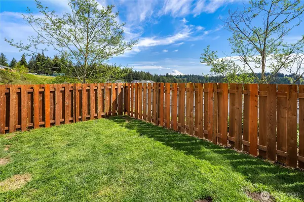 16306 24th ST E, Lake Tapps, WA 98391