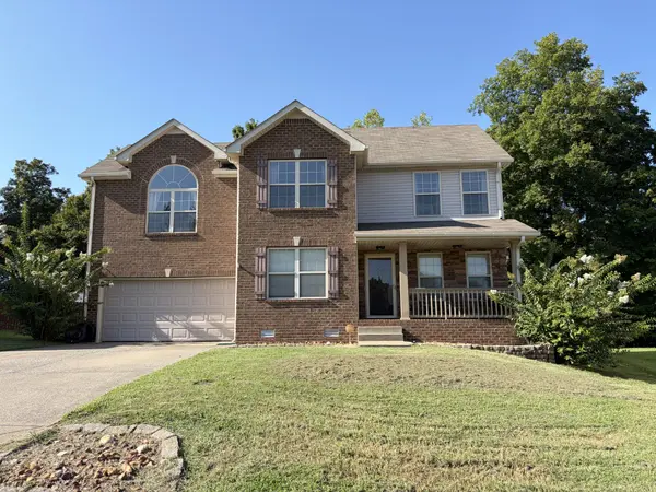 2897 Sharpie Dr, Clarksville, TN 37040
