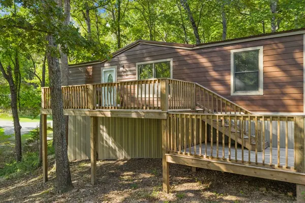 2550 N Eagle Creek Rd, Holladay, TN 38341