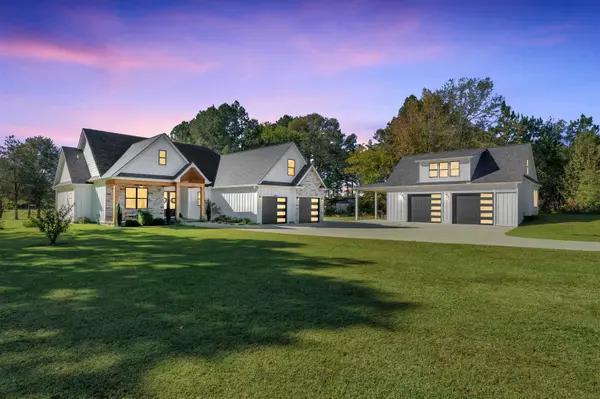 3006 Old Furnace RD, Boiling Springs, SC 29316