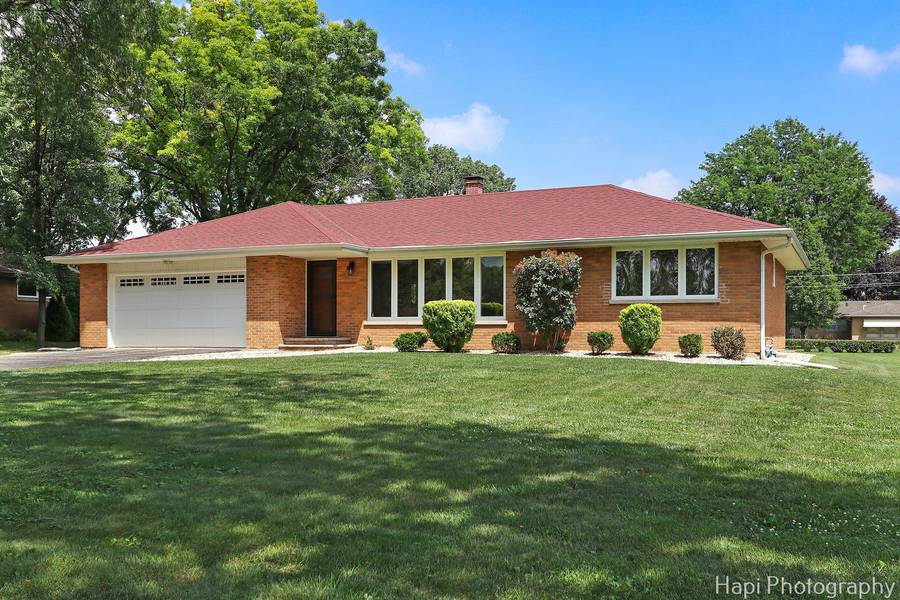 6N525 Baker DR, Itasca, IL 60143