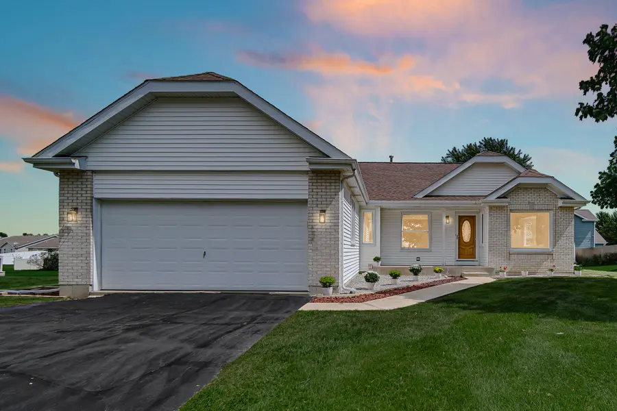 8535 Taney ST, Merrillville, IN 46410