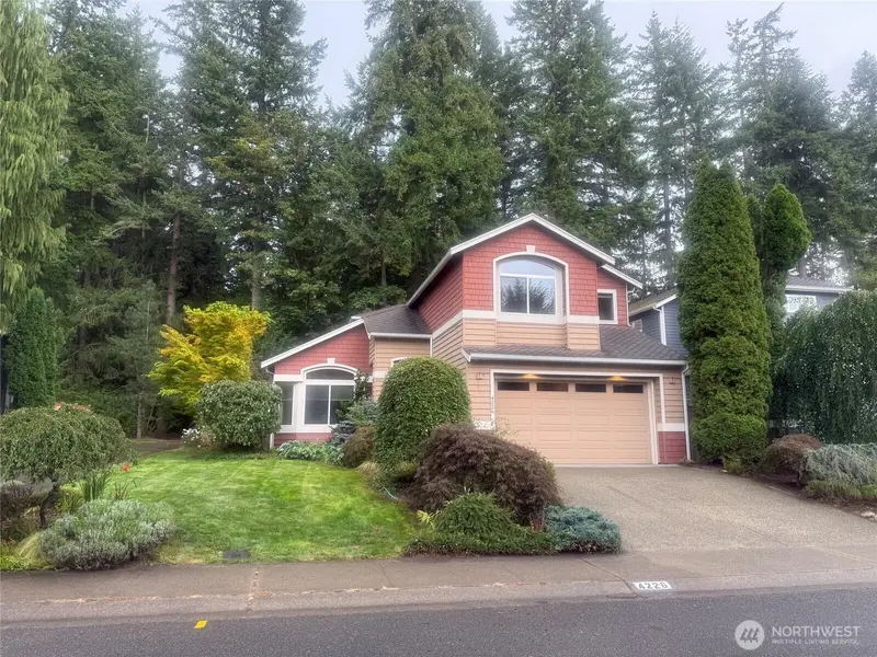 4226 258th AVE SE, Sammamish, WA 98029