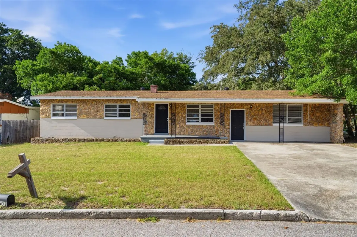 5501 PERRINE DR, Orlando, FL 32808