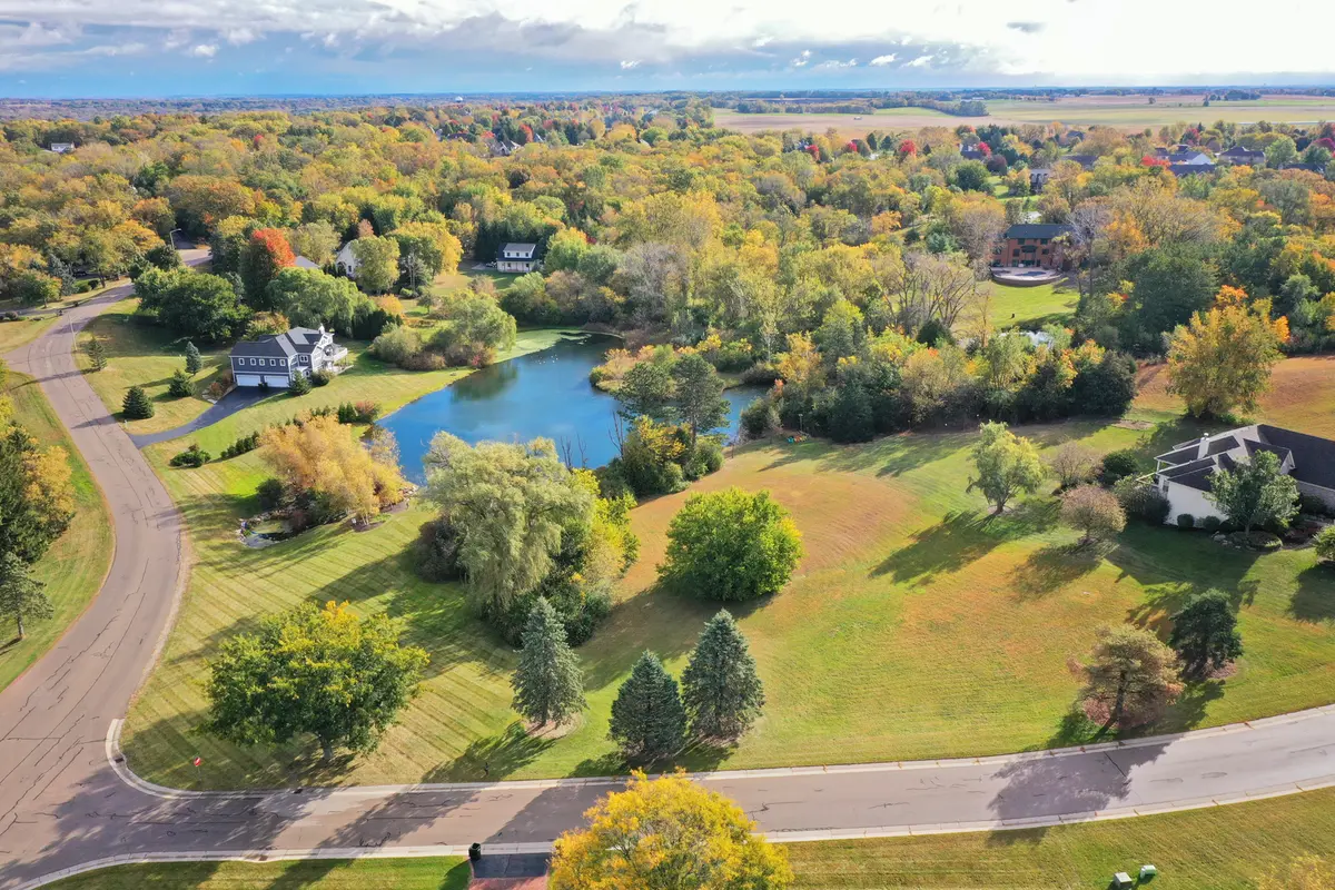 7110 Prairie DR, Spring Grove, IL 60081