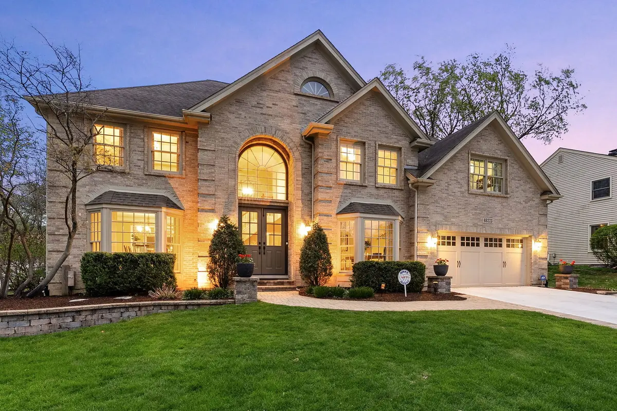 6S223 New Castle RD, Naperville, IL 60540