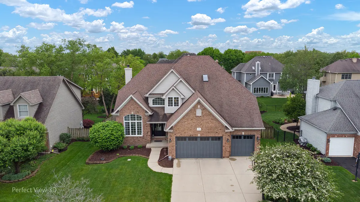 2252 Joyce LN, Naperville, IL 60564