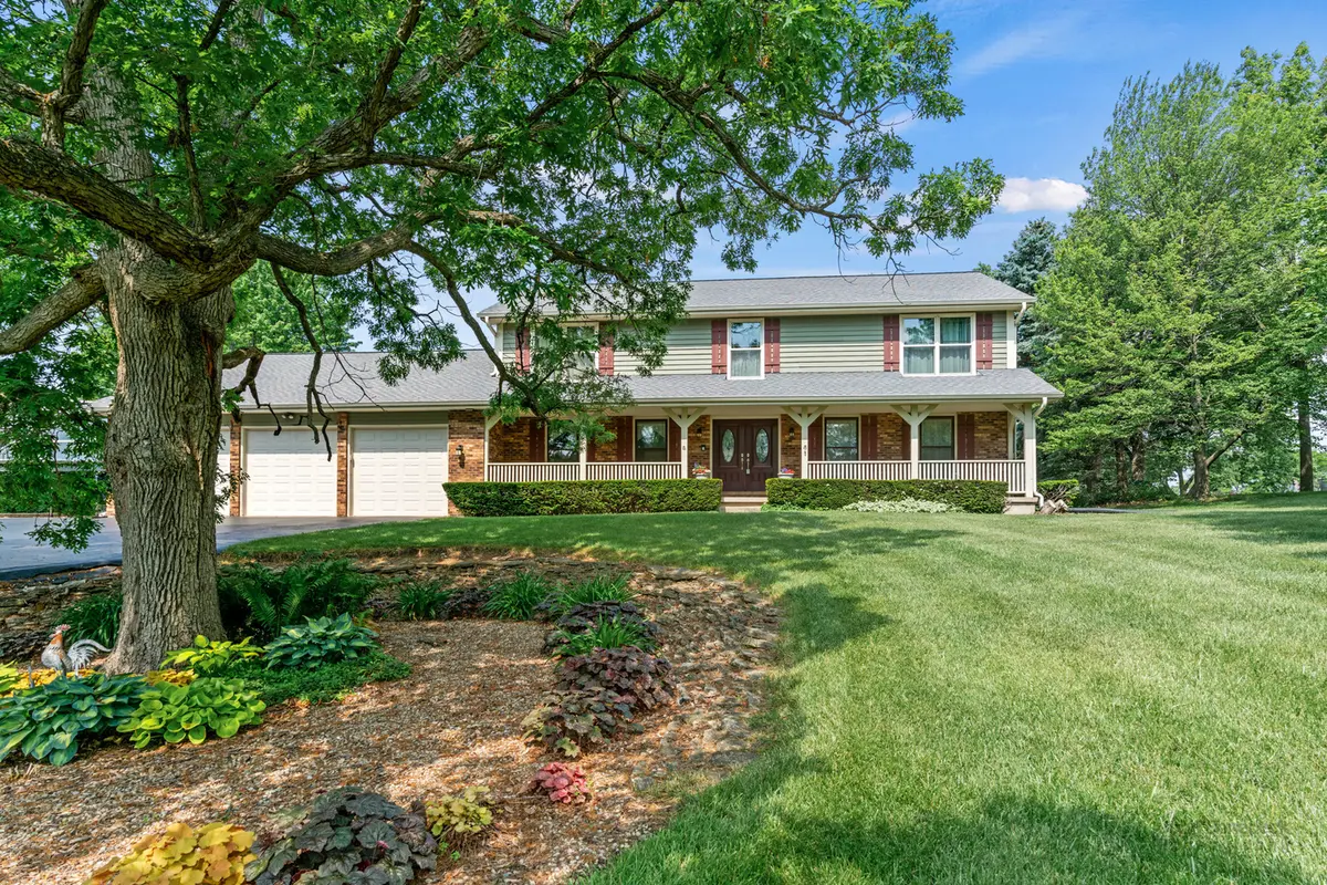 19N050 Felsmith RD, Hampshire, IL 60140