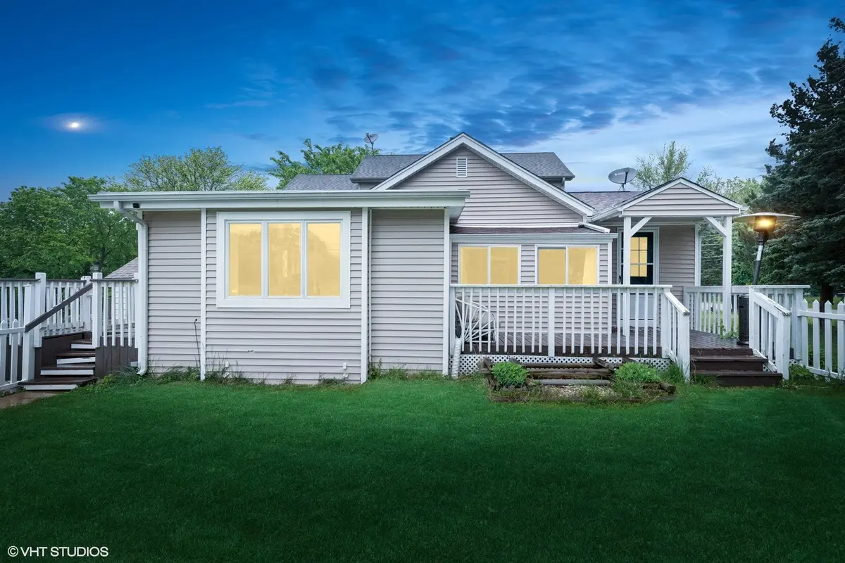 41672 N Dot PL, Antioch, IL 60002