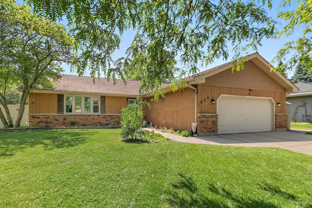 Address not disclosed, Elgin, IL 60123