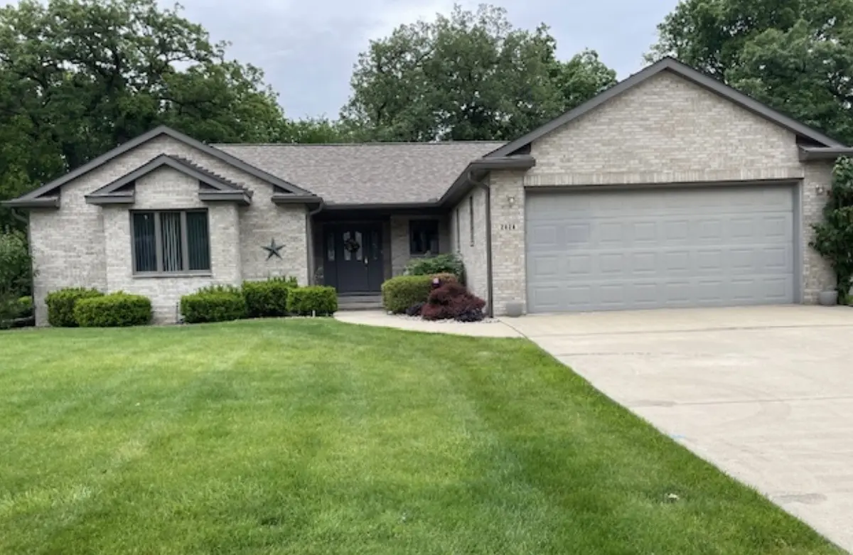 2828 Emerald DR, Ottawa, IL 61350