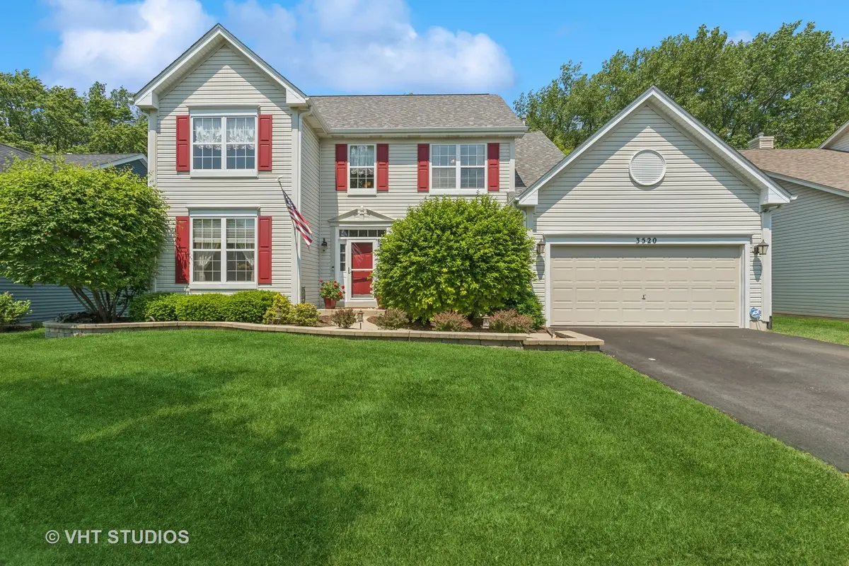 3520 Antoine PL, St. Charles, IL 60175