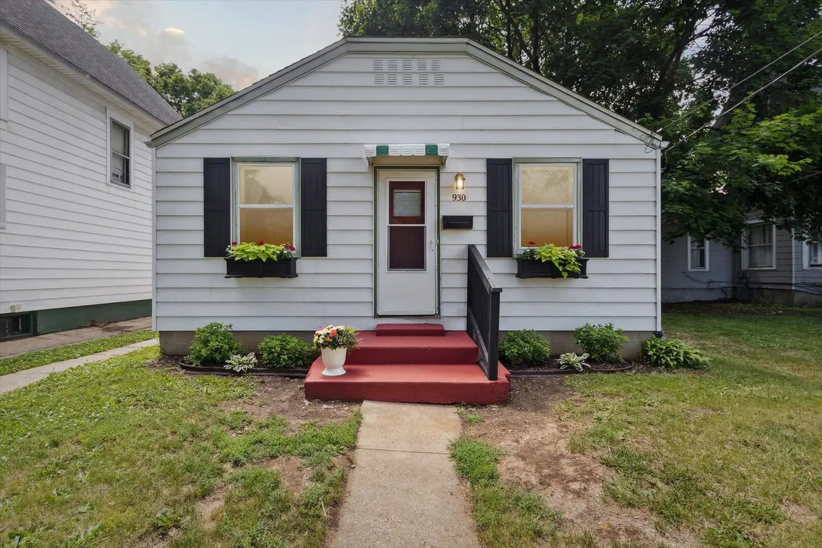 930 Harrison AVE, Beloit, WI 53511