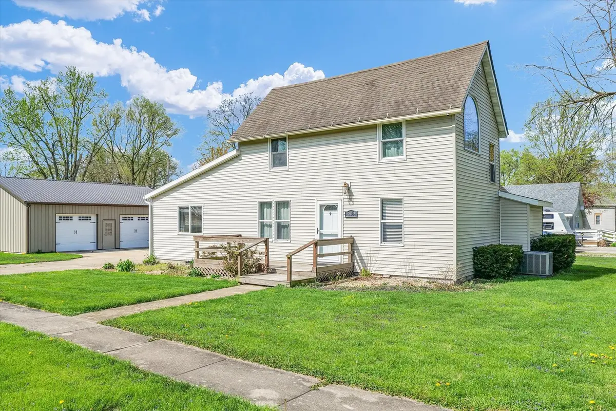 209 N Vermilion AVE, Allerton, IL 61810