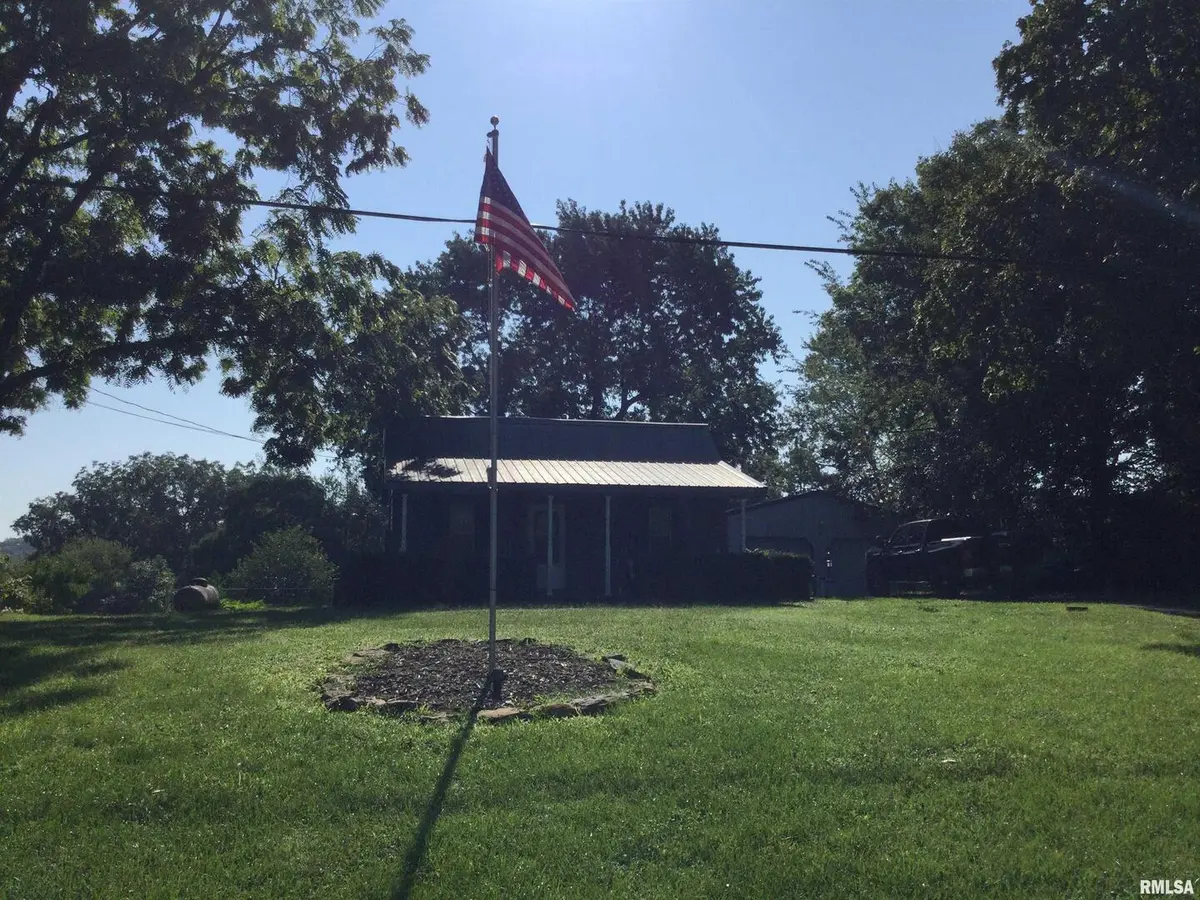 670 MAIN ST, Alto Pass, IL 62905
