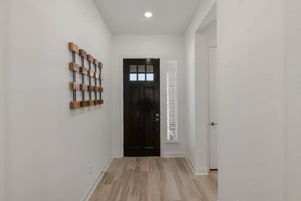 5913 Cimarron Ridge LN, Austin, TX 78738