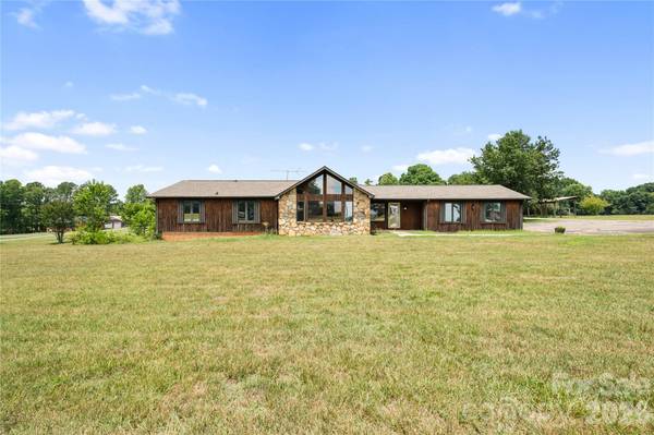 7610 Long Island RD, Catawba, NC 28609