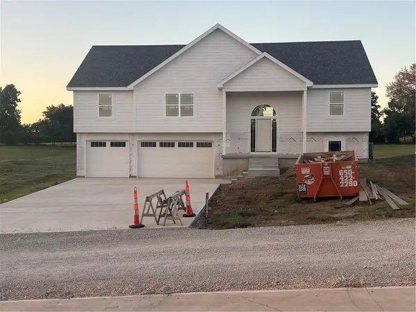 41 SW 150 RD, Warrensburg, MO 64093