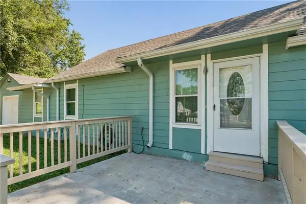 3219 Donnelly AVE, Kansas City, MO 64129