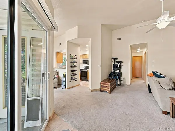 950 52nd Avenue #T4, Greeley, CO 80634