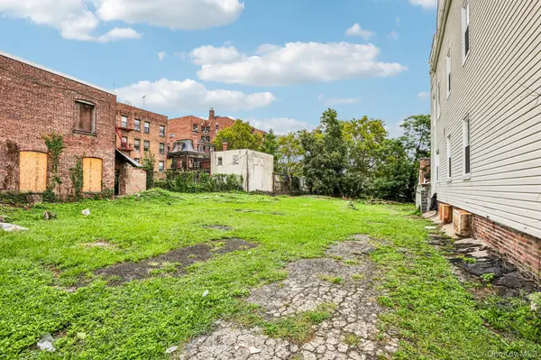 127 Downing ST, Yonkers, NY 10705